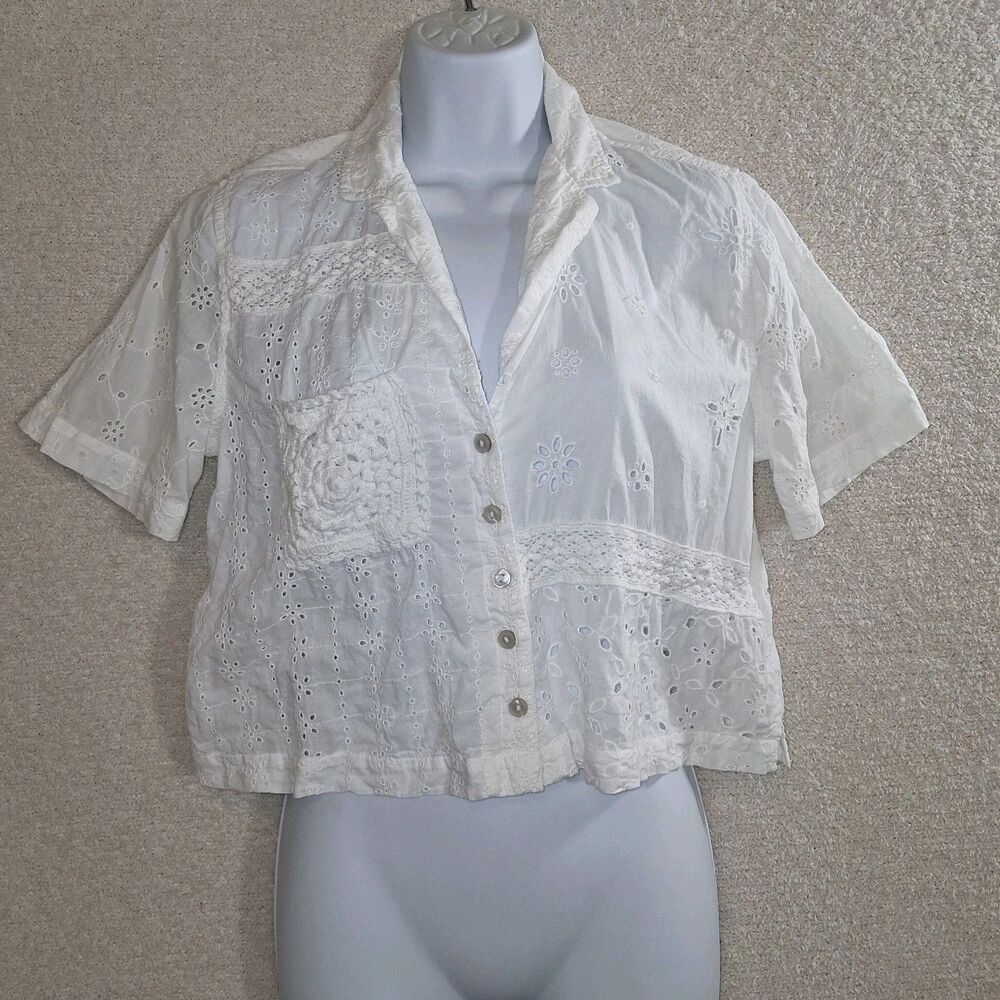 Eyelet Crochet Pocket Top Jr's Sz S Cottage Hippie Boho Prairie Dollete Airy